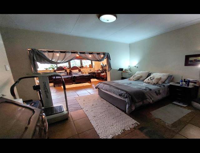 4 BEDROOM HOUSE FOR SALE IN LUKASRAND